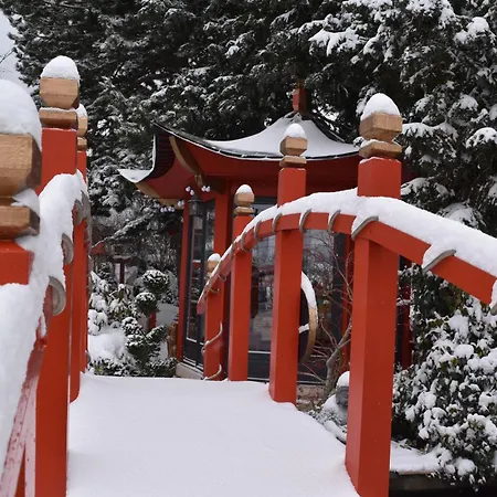 Au Printemps Japonais, Petit Train De La Mure, Parc Des Ecrins