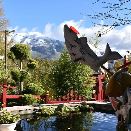 Au Printemps Japonais, Petit Train De La Mure, Parc Des Ecrins Σπίτι διακοπών Pierre-Chatel